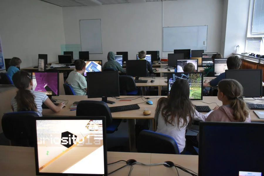 Příměstský tábor Pardubice - Film Studio ve světě Minecraftu 2026 - fotka 3